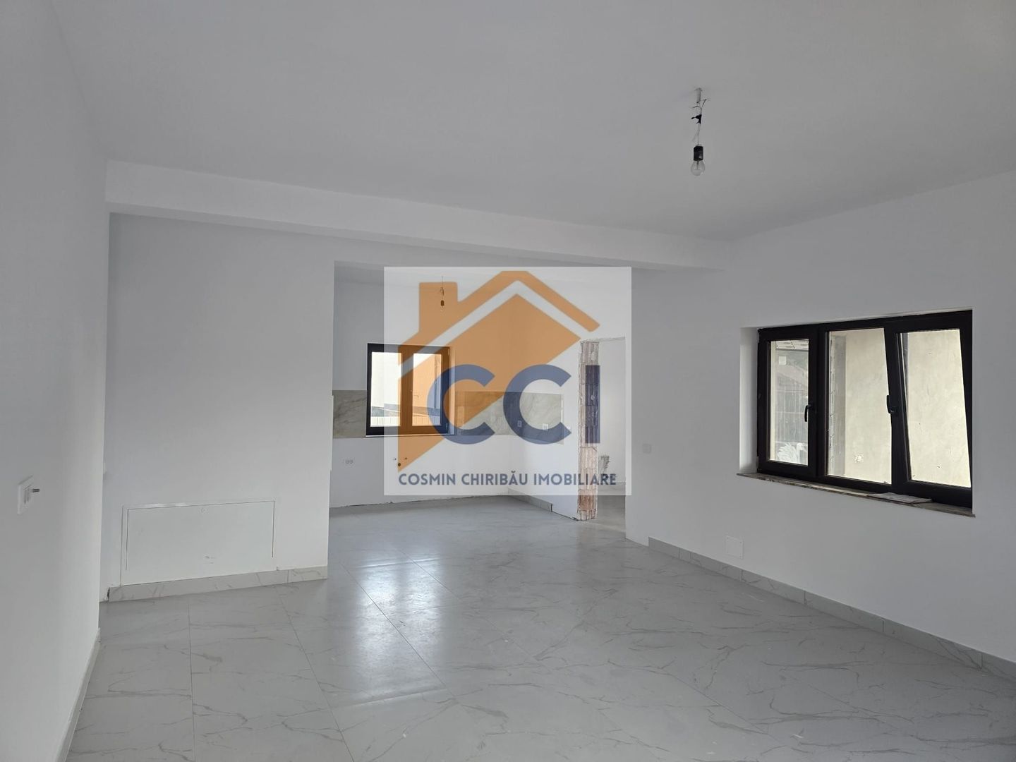 Casă Nouă Modernă de Vânzare –Sărata, Bacău,Confort, Spațiu și Liniste - Poză 8