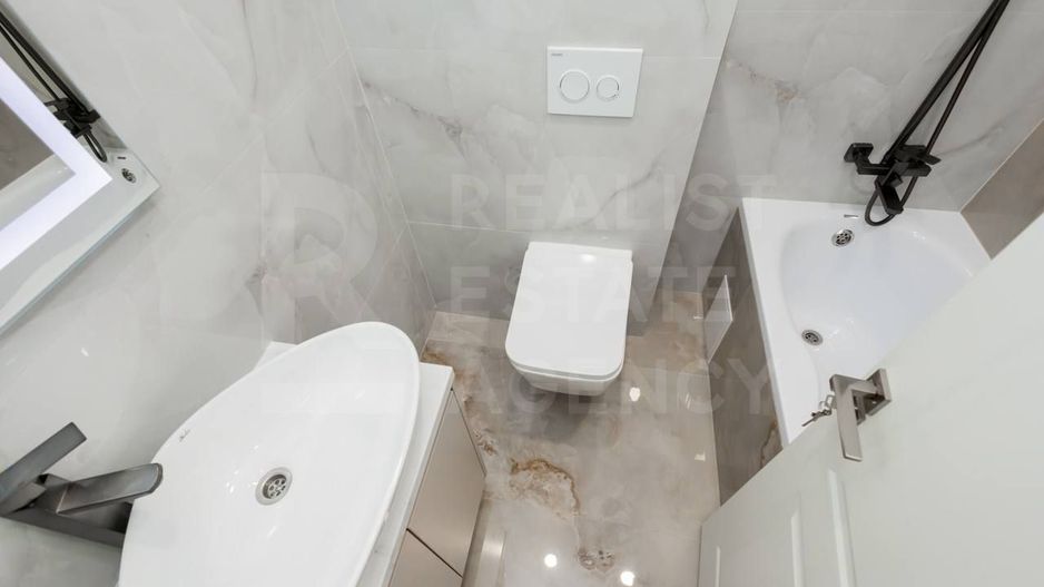 Vânzare apartament, 3 camere + living, strada Vasile Lupu, Buiucani - Poză 12