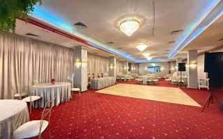 Spatiu comercial pentru mai multe domenii de activitate - Poză 4