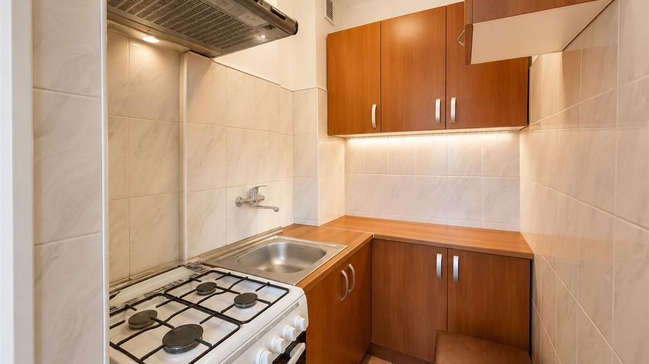 Apartament pe 2 camere cu potential, langa UMF, zona Ady Endre, Targu Mures - Poză 2