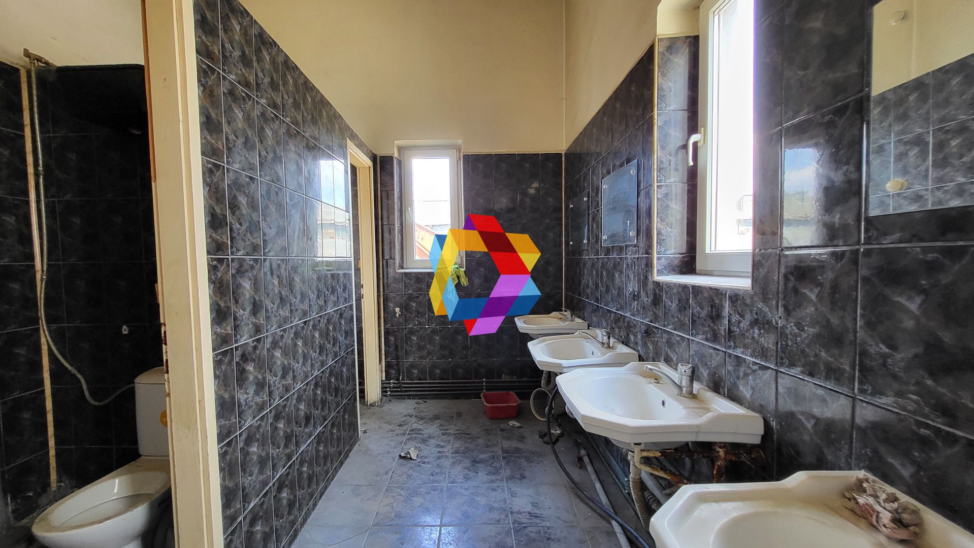 Spatiu la etaj 1 - 470 mp - Poză 5