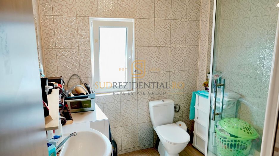 Casă Modernă individuala, 5 camere, P+1E+Pod - Comuna Berceni - Poză 14