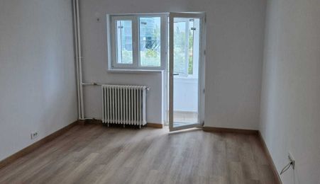 Apartament 3 camere de închiriat | Splaiul Unirii | Vedere către Dâmbovița | Ide
