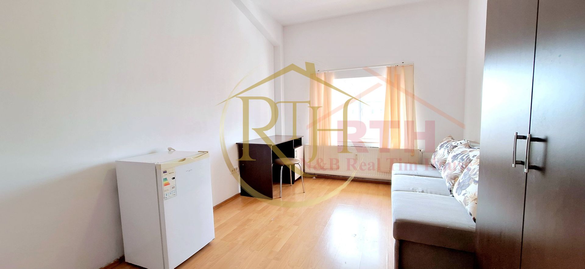 Oferim spre inchiriere garsoniera, loc de parcare, zona Soarelui - Poză 5
