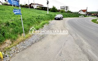 Teren Corunca la sosea cu utilitati 2 parcele de 500mp. - Poză 1
