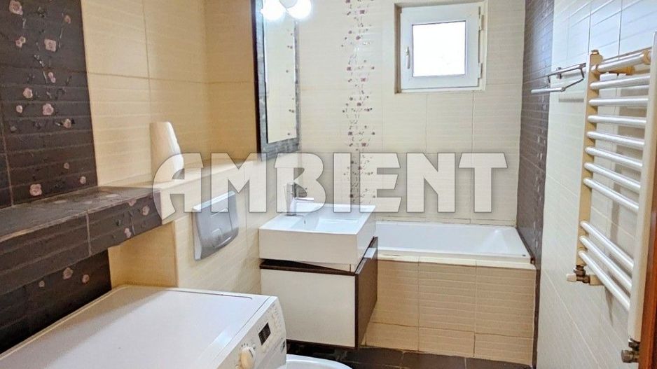 Apartament cu 3 camere, etaj 3, mobilat si utilat, zona CENTRU; - Poză 6