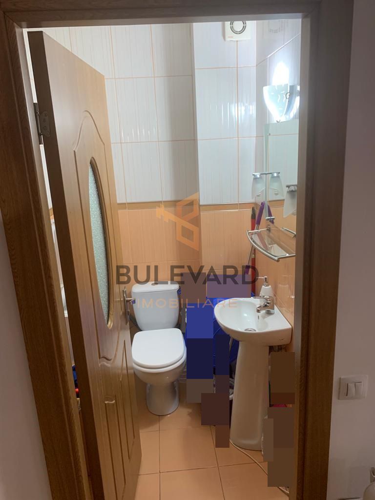 Apartament cu 3 camere 73.5 mp,  zona strazii Florilor! - Poză 5