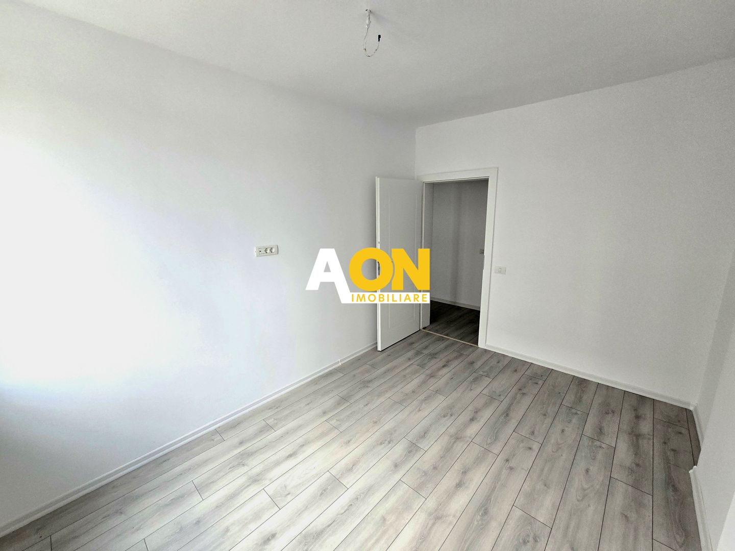 Apartament 3 Camere, Complet Mobilat, Prima Închiriere, Zona Alba Mall - Poză 6