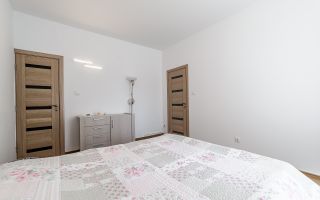 REZERVAT!Apartament 2 camere spatios la casa individuala zona centrala - Poză 5