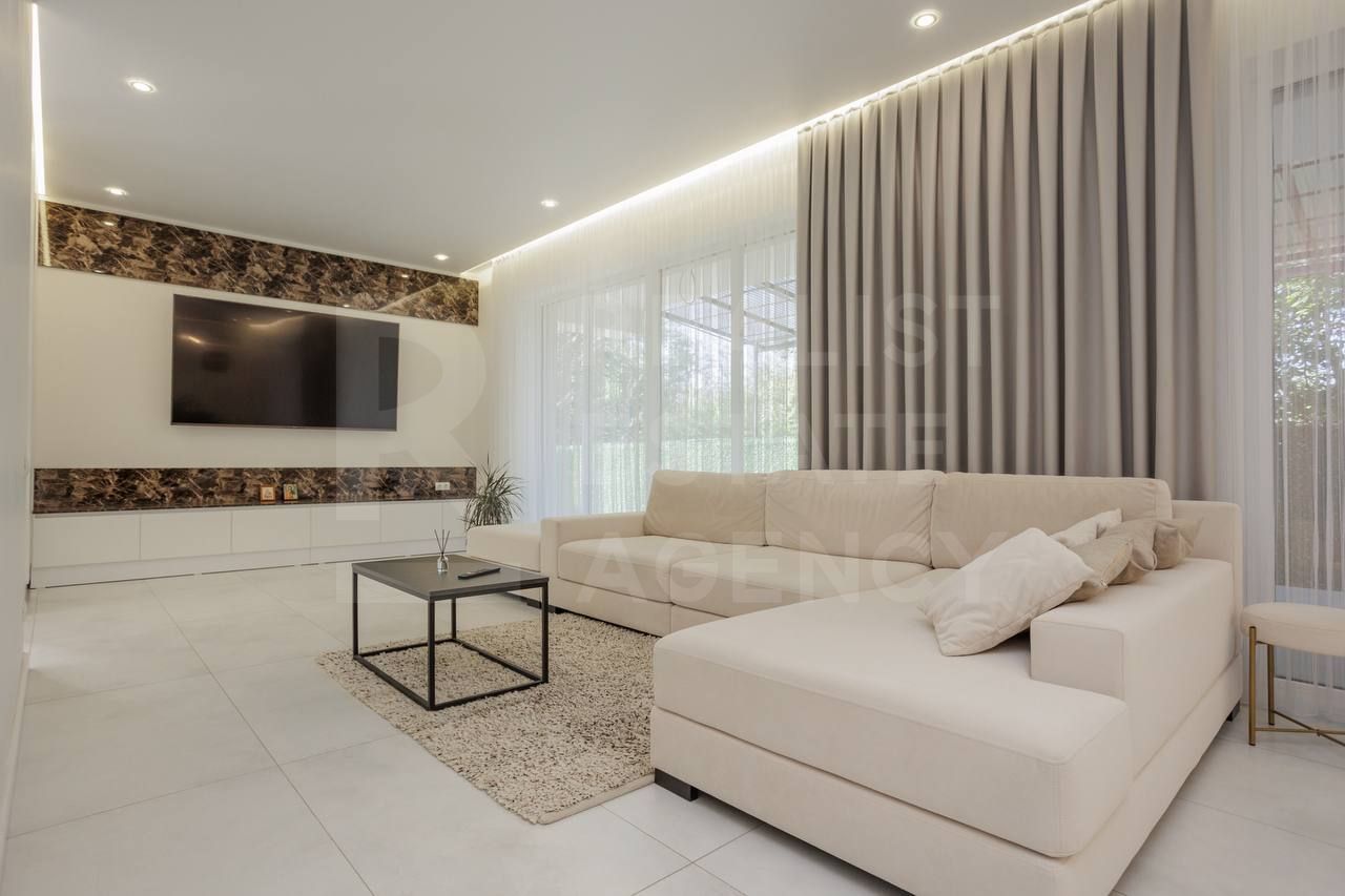 Vânzare, casă modernă 2 nivele, 200 mp + 5 ari șos. Hîncești, Centru - Poză 6