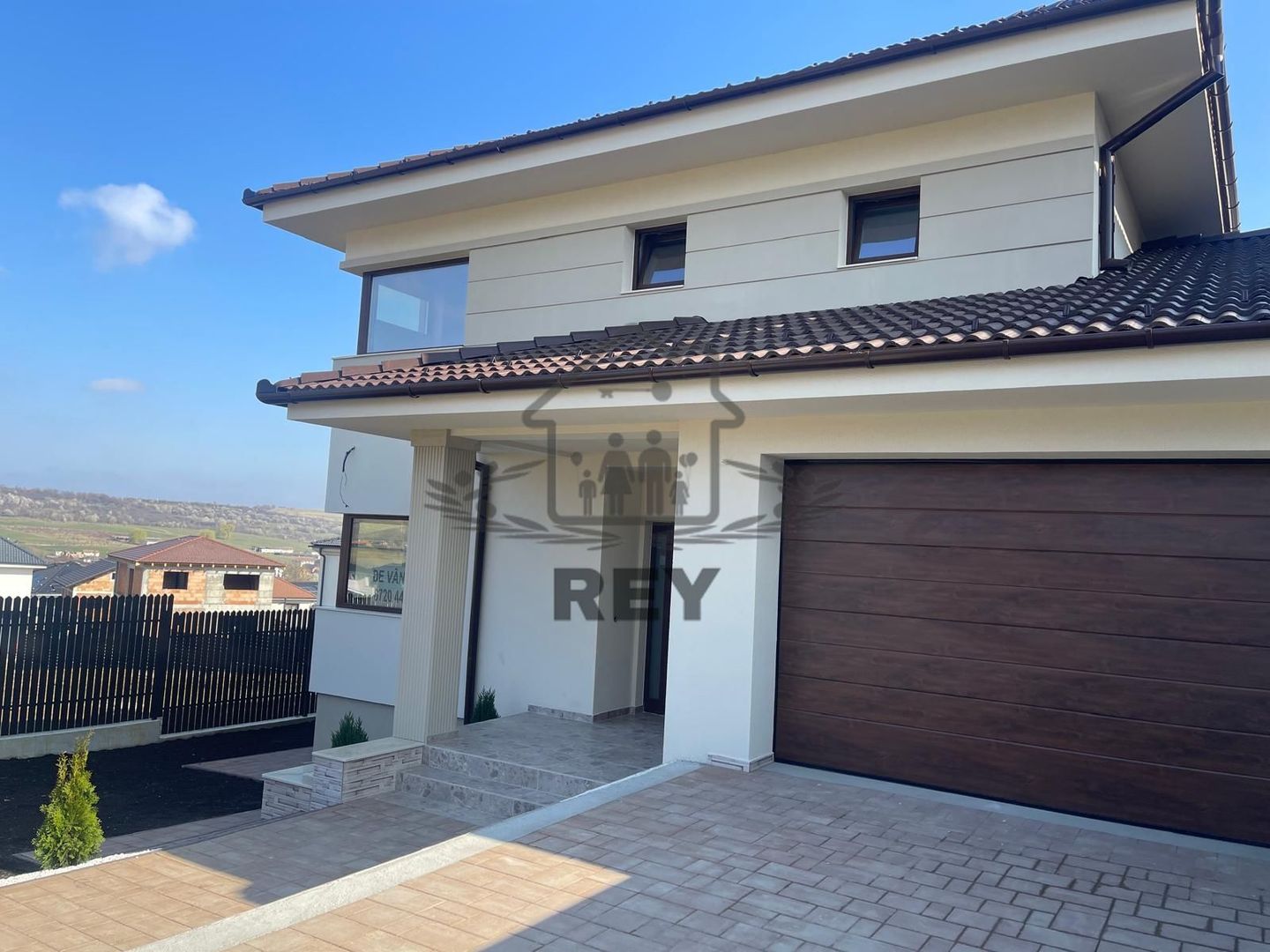 Casă modernă de vânzare,175 mpu,413 mp de teren,Cisnădie/Cisnădioara - Poză 2