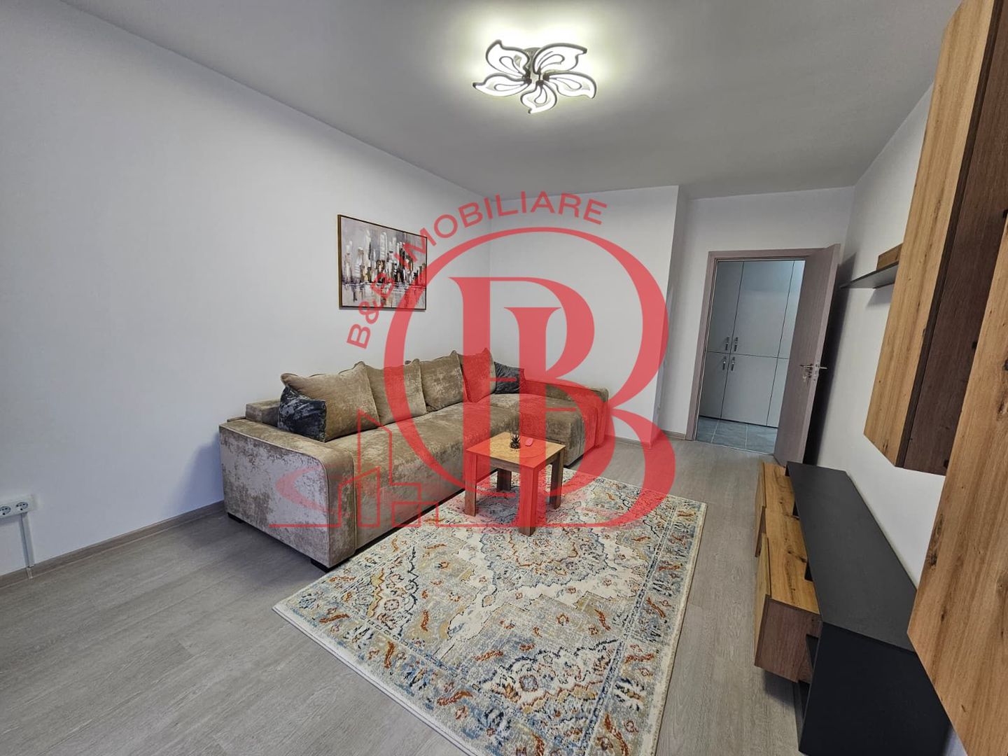 Garsoniera Prima Inchiriere Mobilata Utilata 12 min Teclu - Poză 2