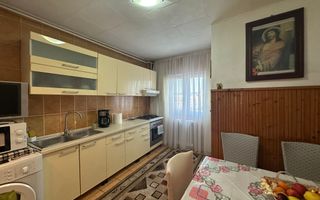 Apartament cu 3 camere decomandate, zona Piata Marasti! - Poză 4