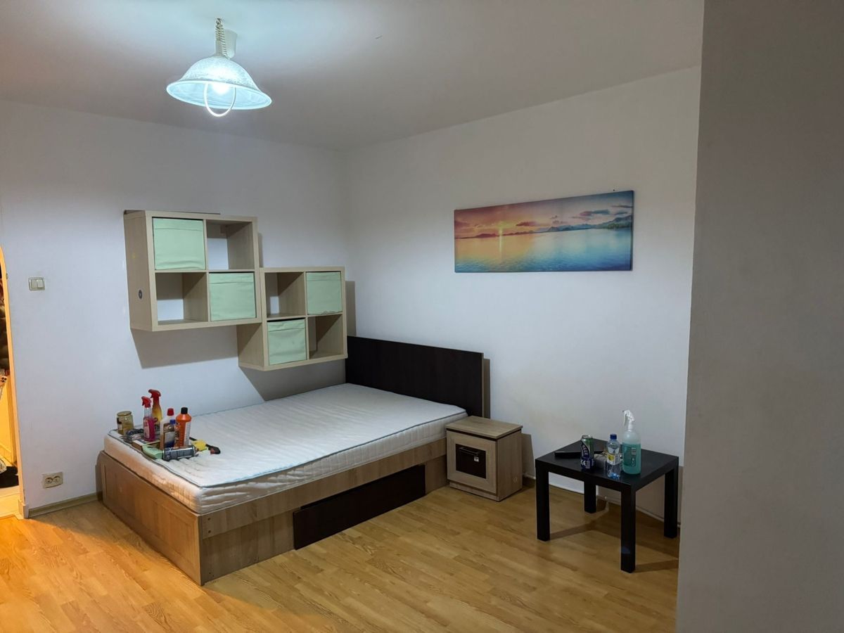 Investiție Vitan: Vanzare Garsonieră 31 mp, Etaj 7, Gata de Închiriat - Poză 1