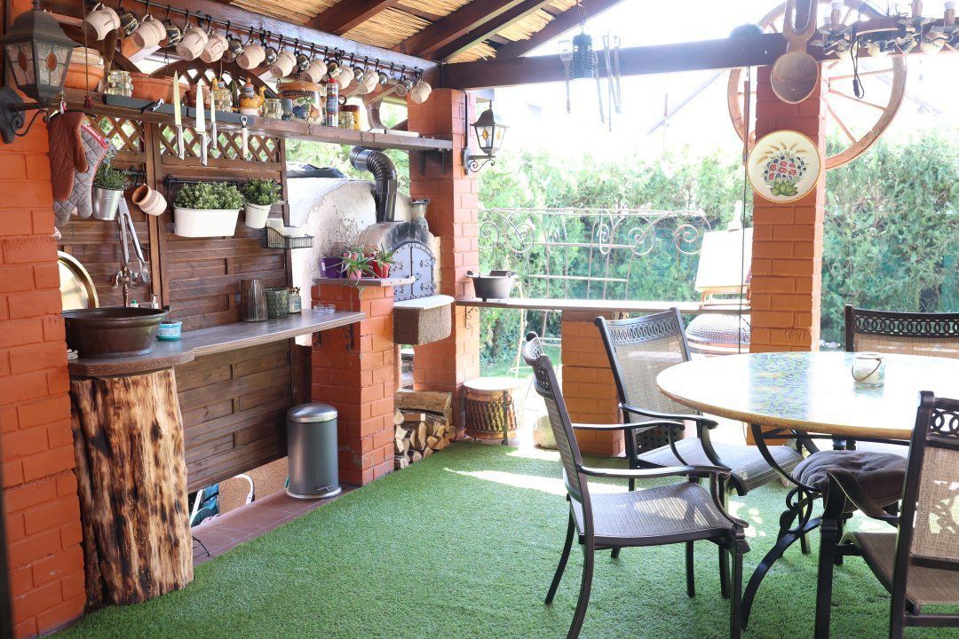 Casa 4 camere, de vanzare 138 mp utili - Poză 9