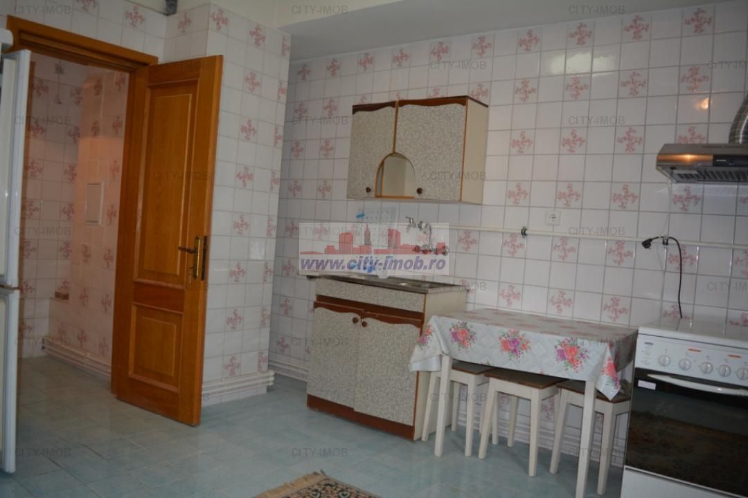 Vanzare 2 apartamente  in   VILA Drumul Sarii P + 2 - Poză 9