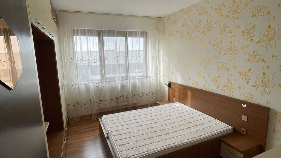 Apartament 3 Camere Lux, Uverturii, Parcare, Centrala Proprie - Poză 2