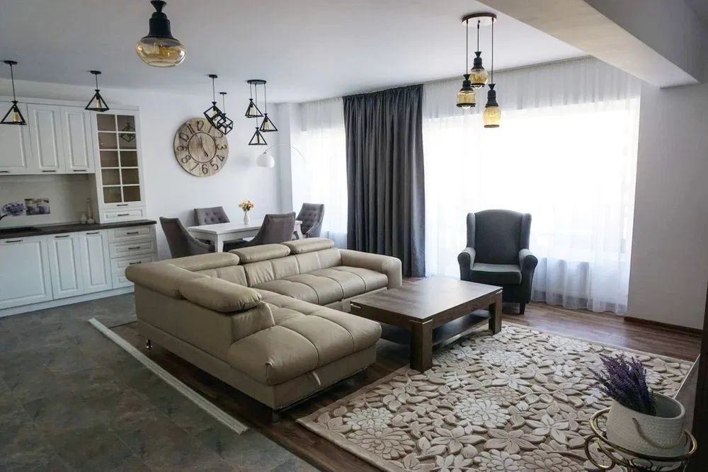 Apartament Modern De Inchiriat | 70Mp | 14 Mp Balcon | Parcare Subterana | AC - Poză 2