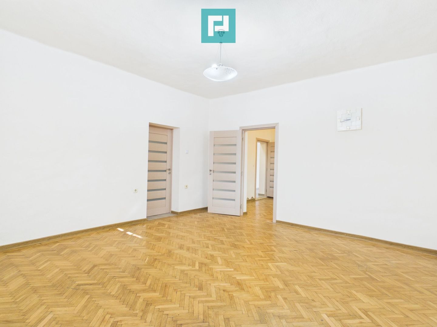 Spațiu Comercial în vilă - Complexul Studențesc - Poză 11