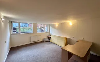 Casa de inchiriat | 6 camere, terasa, sauna, 320 mp - Poză 17