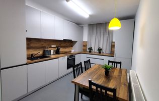 Apartament cu 3 camere finisat modern str. Louis Pasteur