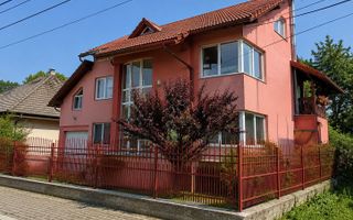 Casă spațioasă | 223 mp utili | teren 1.000 mp-zona Cristian/Brașov - Poză 1