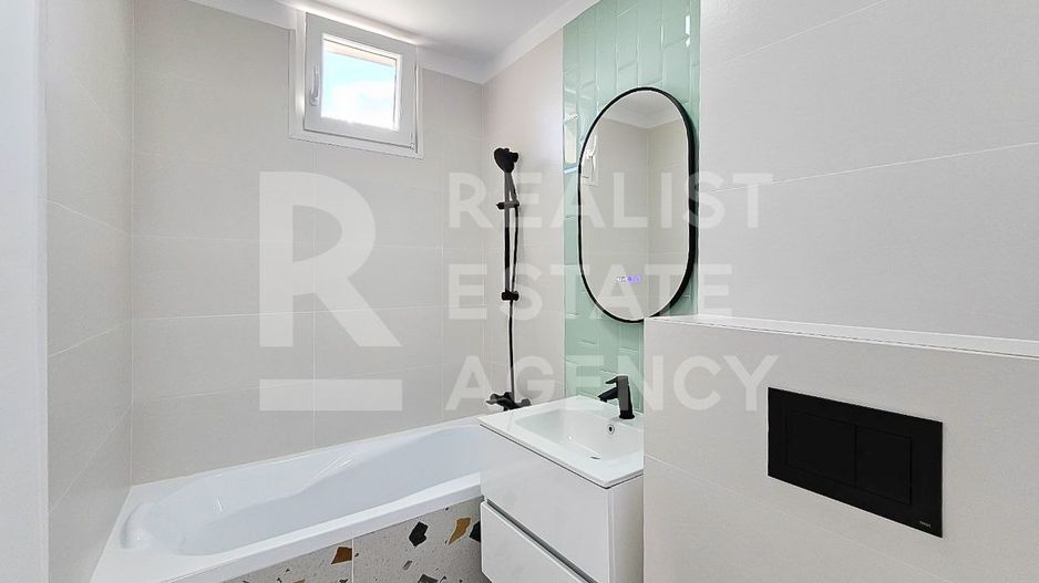 Vânzare, apartament cu 2 camere în zona Drumul Taberei - Poză 12