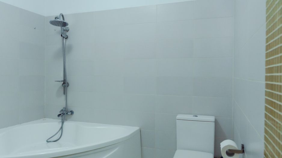 PALAZU MARE -  Vila Duplex cu 4 Camere, Panorama Superba si Curte Amenajata - Poză 16