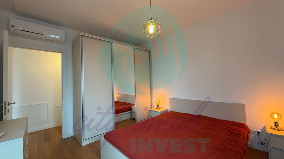 Apartament cu 2 camere, tip duplex, cu design industrial și personalitate - Poză 12
