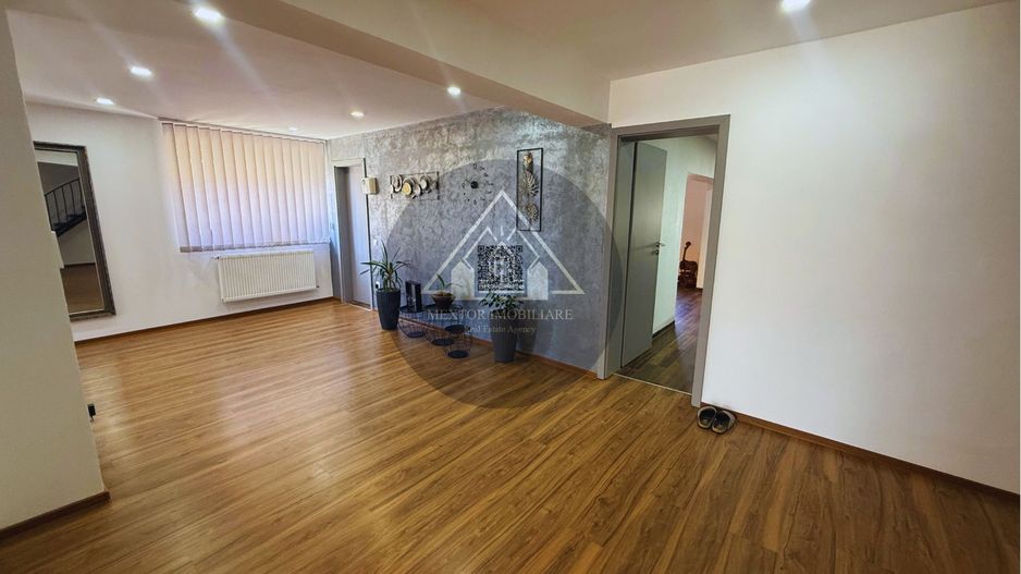 Casa de 4 camere, de vanzare - Poză 6
