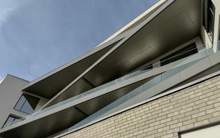 Spatiu de Birouri zona Vivo, 304 m2, terasa 35 m2 - Poză 1