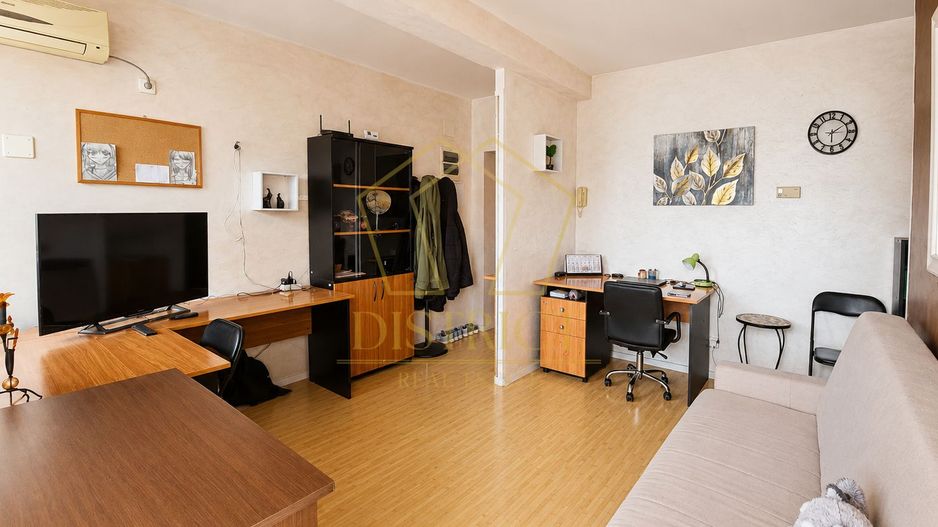 Apartament cu 2 camere loc de parcare, etaj 1 | Dumbravita la intrare - Poză 2