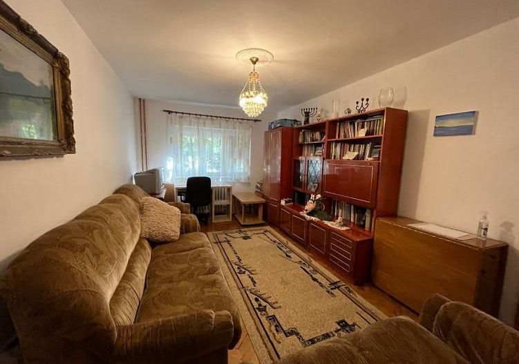 Apartament cu 3 camere + balcon - Zona Lipovei, Timișoara - parter - Poză 2
