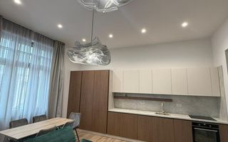 2 camere, Ultracentral, Bvd. Eroilor, Casa de cultura, Parcare - Poză 3