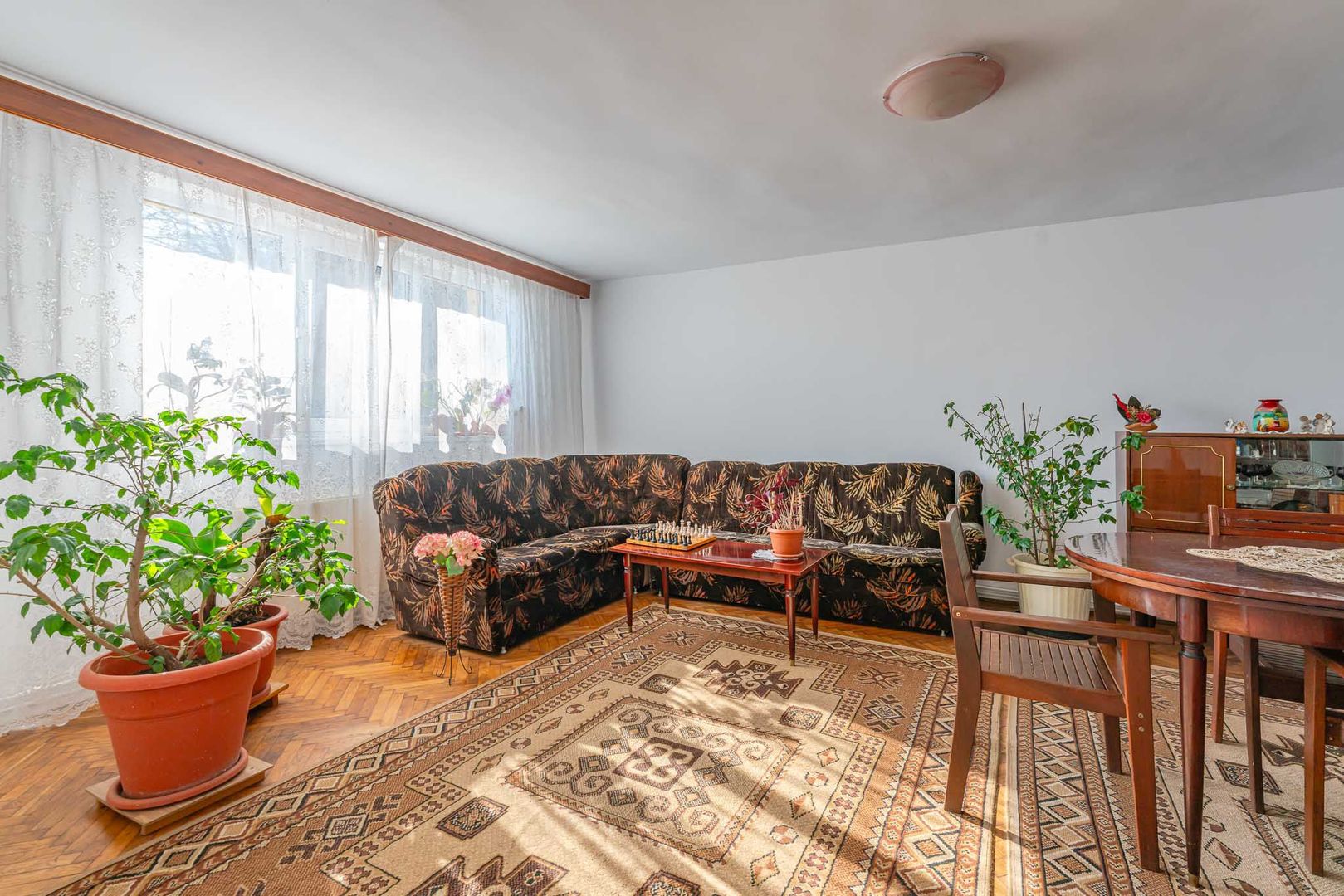 Casă cu panoramă si la doar câțiva pași de Centrul Istoric - Poză 8