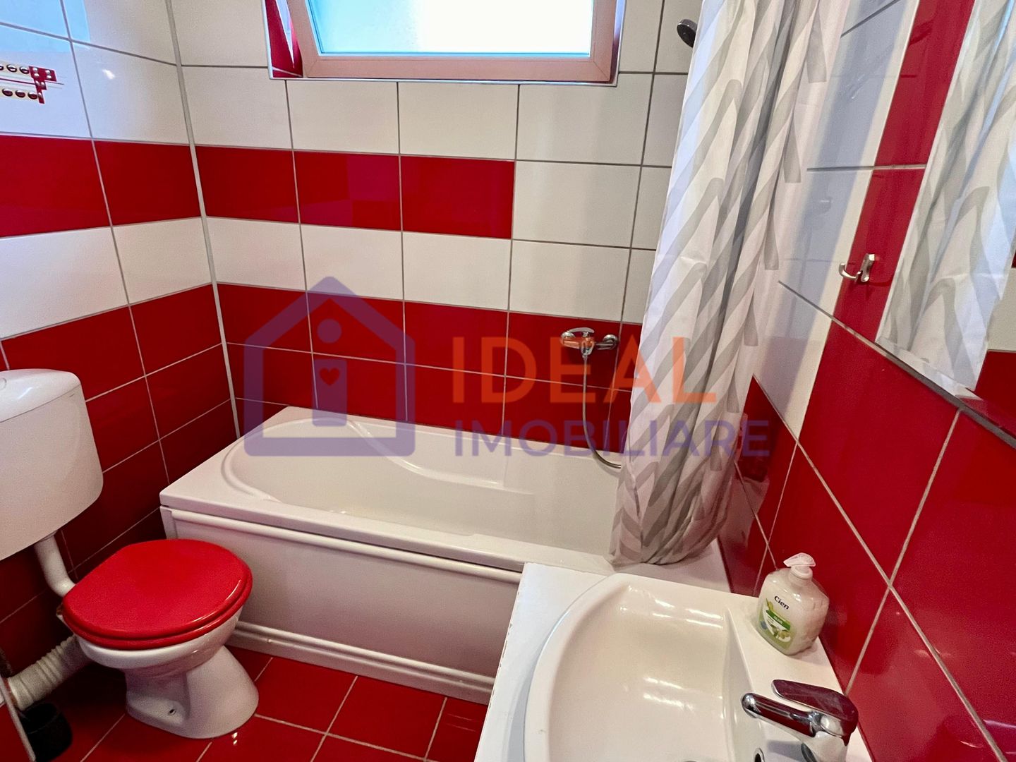 Apartament cu 2 camere - de închiriat - Poză 9