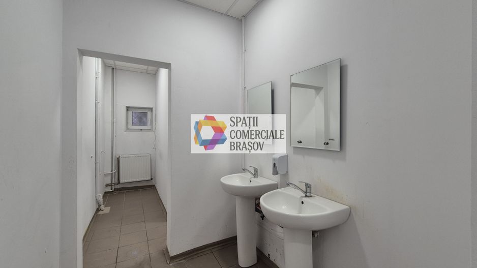 Spatiu comercial de inchiriat Brasov cu vad - 202 mp - Poză 9