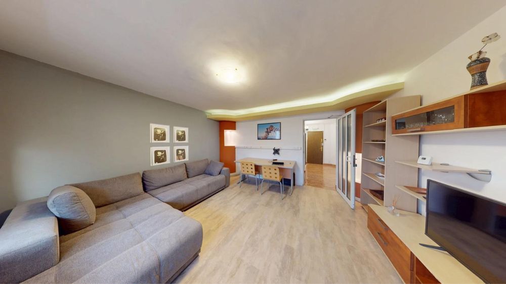 Apartament 3 camere Brasov - Poză 1