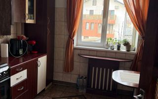 Apartament de închiriat în zona Copou, lângă blocurile rusești - Poză 1