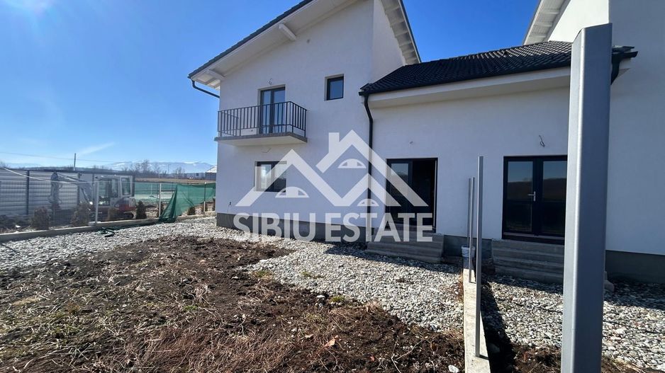 Casa duplex de vanzare 4 camere, 2 bai-s.u. 142 mp. PRET AVANTAJOS - Poză 90