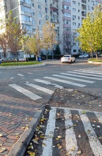 Proprietar apartament 2 camere central - Poză 1