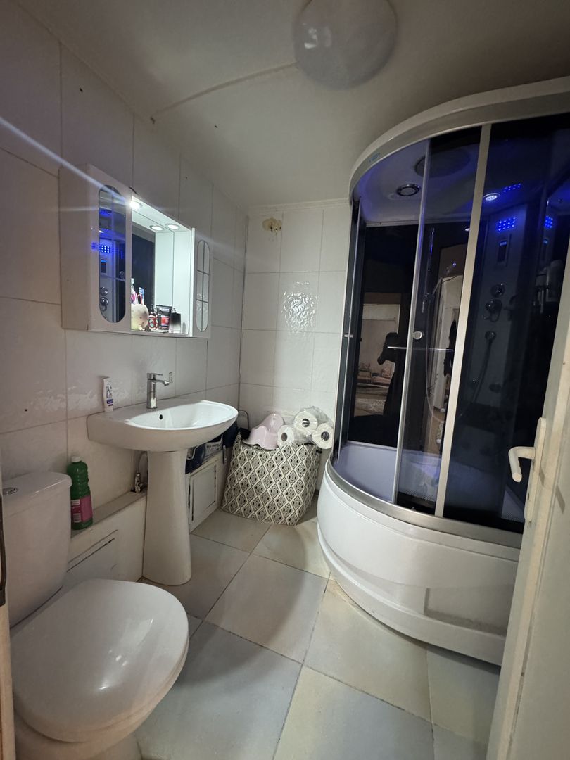 De vanzare Apartament 2 camere Mega Mall Pantelimon - Poză 8