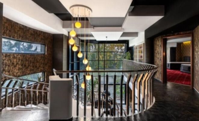 Vă prezentăm o proprietate cu adevărat remarcabilă - Poză 9