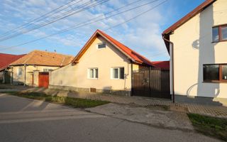 Casa 4 camere Halchiu | teren 400 mp | acces 2 strazi - Poză 1