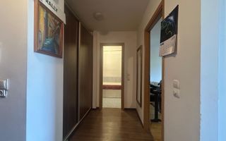 Garsoniera 45 mp cu balcon, mobilata, utilata - zona Lazaret - Poză 6