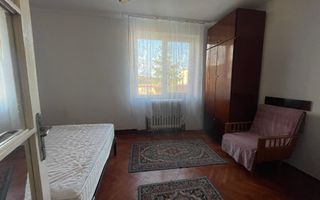 Apartament cu 2 camere in zona centrală - Poză 2