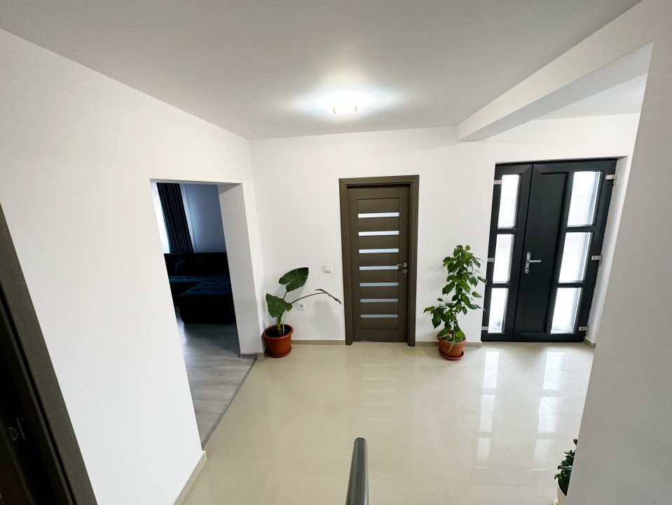 Casa spatioasa 5 camere Trivale - Clasa energetic A - Poză 18