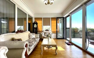 Vilă Spectaculoasă cu Piscină Privată, Dealuri Oradea, 460mp - Poză 9