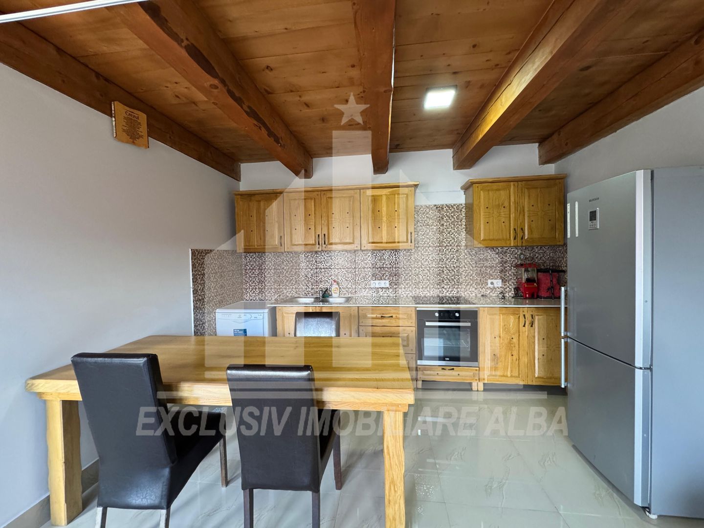 Casa individuala | De vanzare | 200 mp | 430 mp teren | Cetate - Poză 3