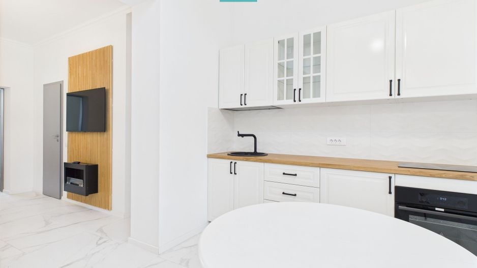 Apartament modern cu 2 camere la curte comună - Poză 3